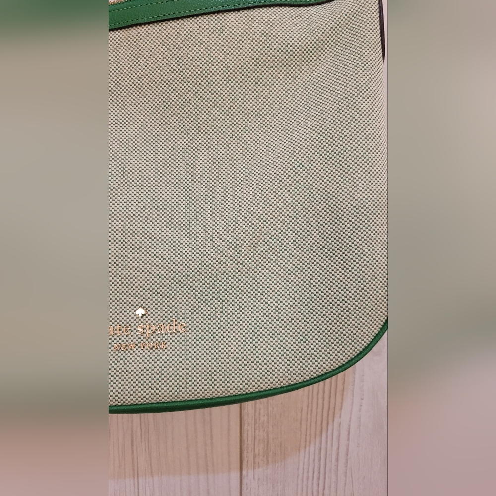 Kate Spade Purse - Picture 2 of 6